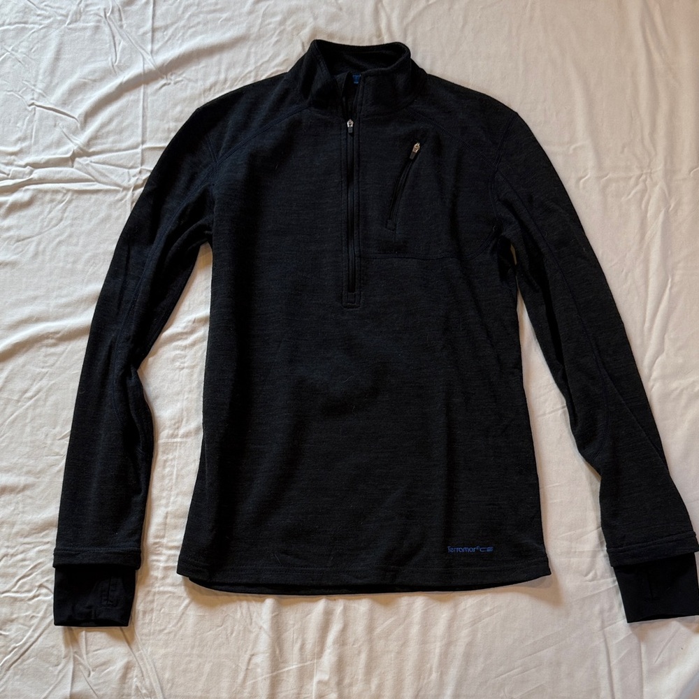 Terramar Black Long-Sleeve Insulated Half zip top